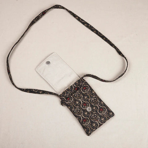 Mobile Pouch Sling - Black Printed