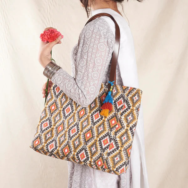 Kristeen Tote Bag - Ikat