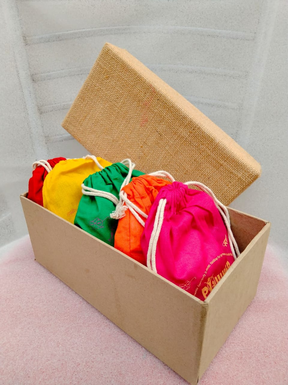 Gift box - 5 Natural Colours Combo