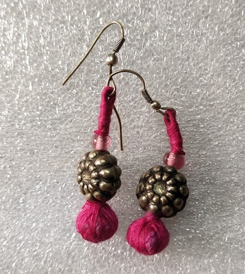 Pink single bead Earrings-Small