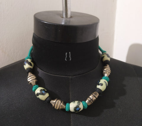 Green & Black Bead Choker