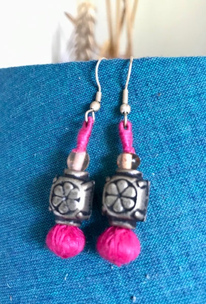 Pink single bead earring-Small