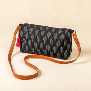 Lia Sling Bag