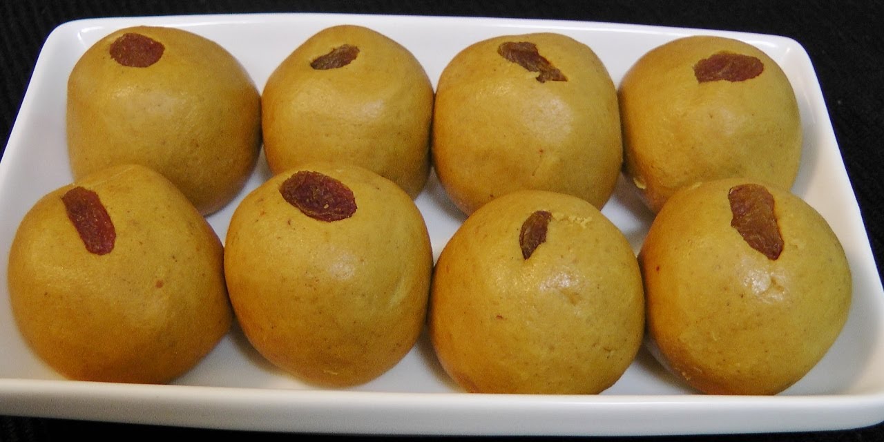 Besan Laddoo (1 Kg)